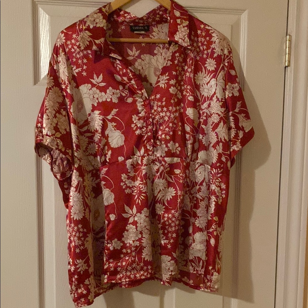 Tommy Bahama Red and White Casual Floral Shirt